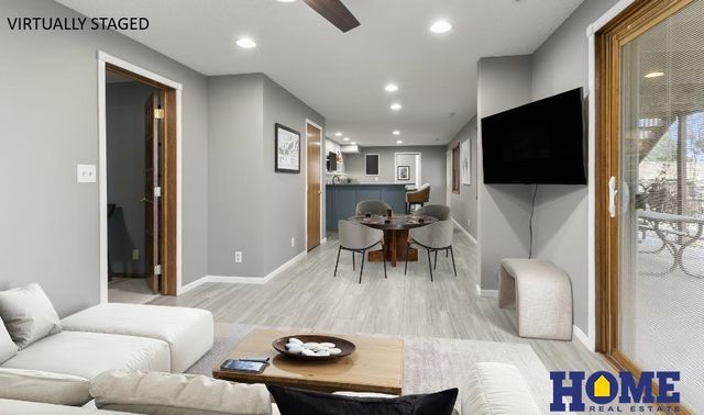 2212 S 96th Road, Firth, NE 68358