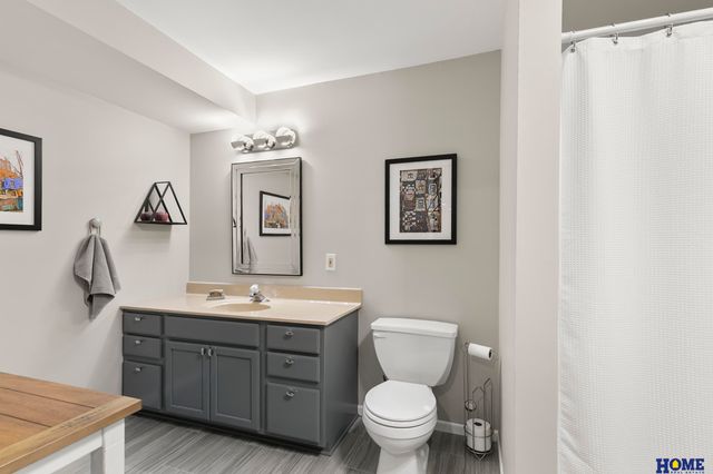 2212 S 96th Road, Firth, NE 68358