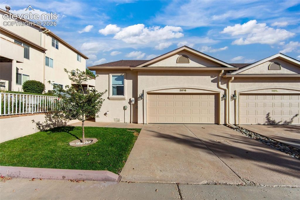 2016 Summerset Drive, Colorado Springs, CO 80920 — exterior