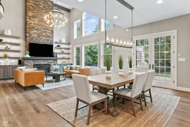 10704 Club Chase, Fishers, IN 46037