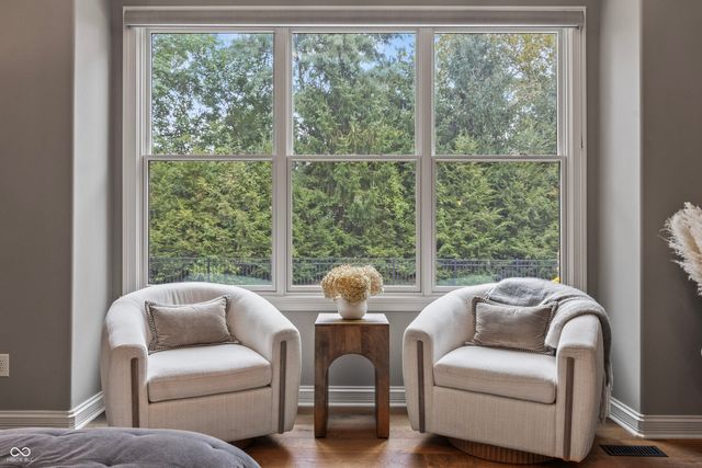 10704 Club Chase, Fishers, IN 46037