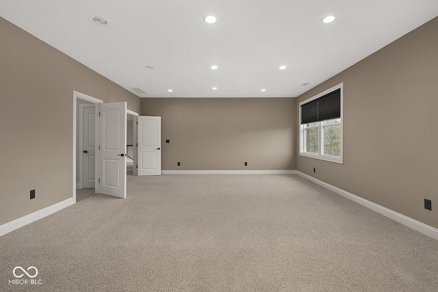 10704 Club Chase, Fishers, IN 46037