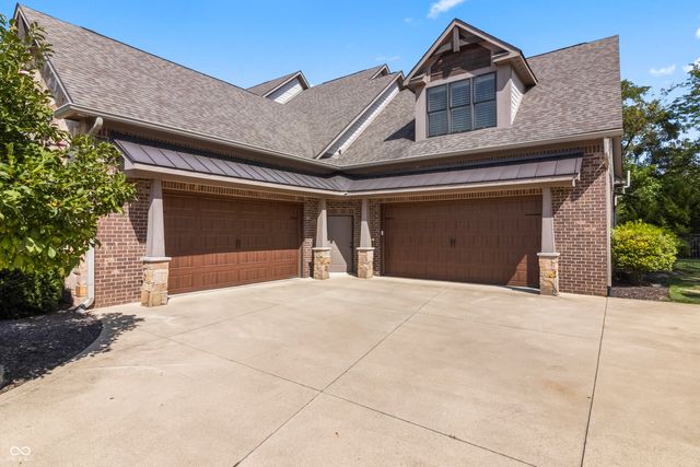 10704 Club Chase, Fishers, IN 46037