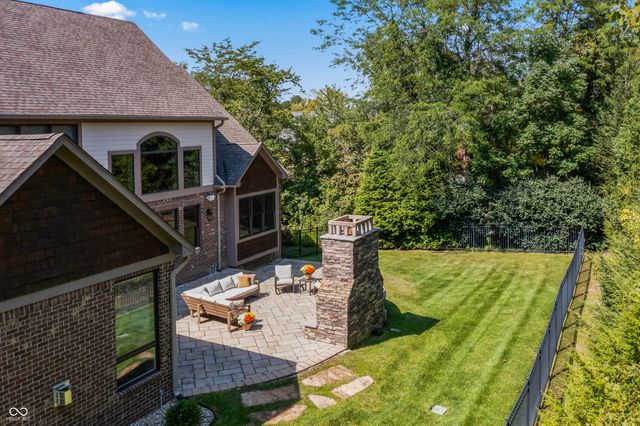 10704 Club Chase, Fishers, IN 46037