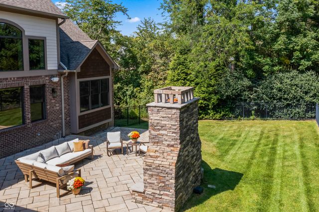 10704 Club Chase, Fishers, IN 46037