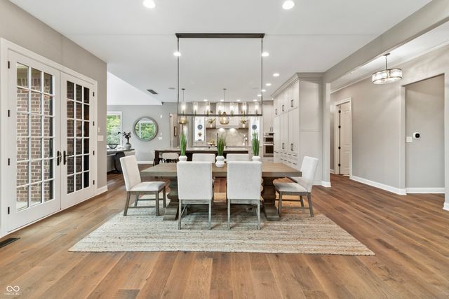 10704 Club Chase, Fishers, IN 46037