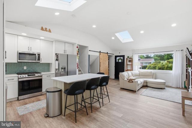 14 WARDMAN AVE, Ewing, NJ 08638