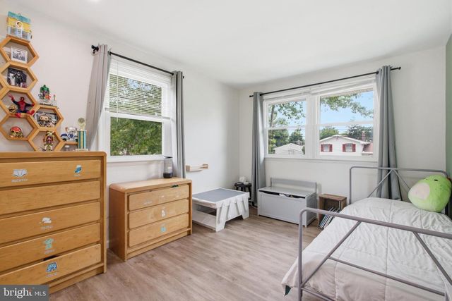 14 WARDMAN AVE, Ewing, NJ 08638