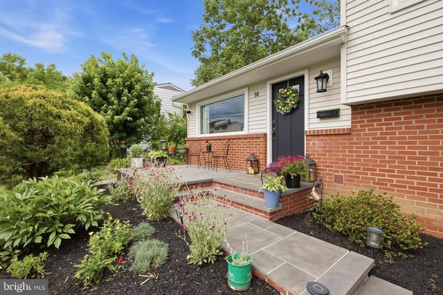 14 WARDMAN AVE, Ewing, NJ 08638
