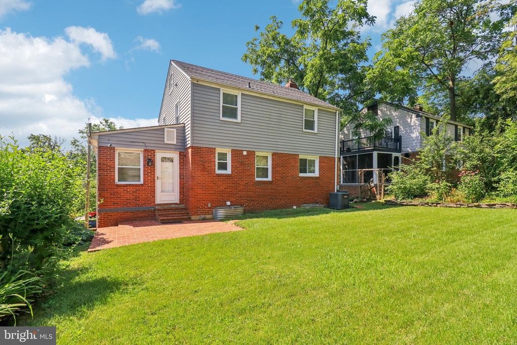5822 CARLYLE ST, Cheverly, MD 20785