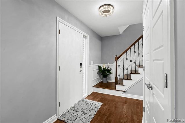 1425 Shankin Drive, Wolverine Lake, MI 48390