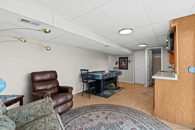 1425 Shankin Drive, Wolverine Lake, MI 48390