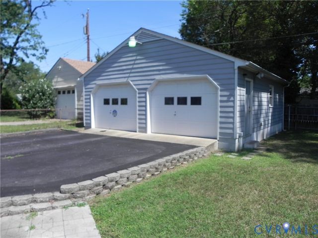 108 E Gray St, Sandston, VA 23150