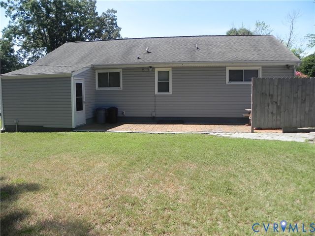 108 E Gray St, Sandston, VA 23150