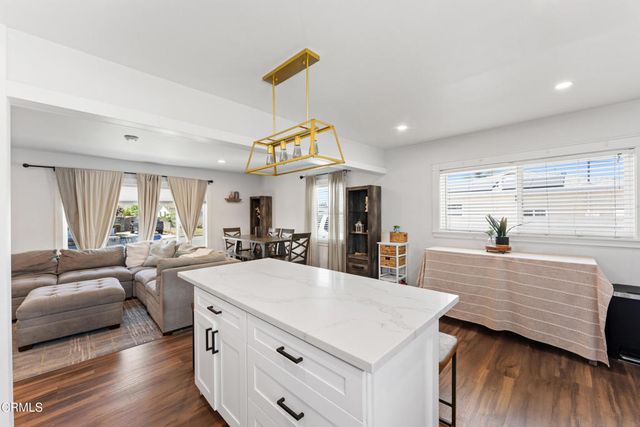 283 Lafayette Drive, Oxnard, CA 93036