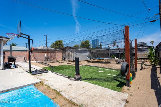 283 Lafayette Drive, Oxnard, CA 93036