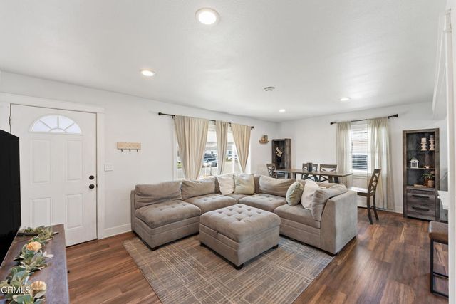 283 Lafayette Drive, Oxnard, CA 93036
