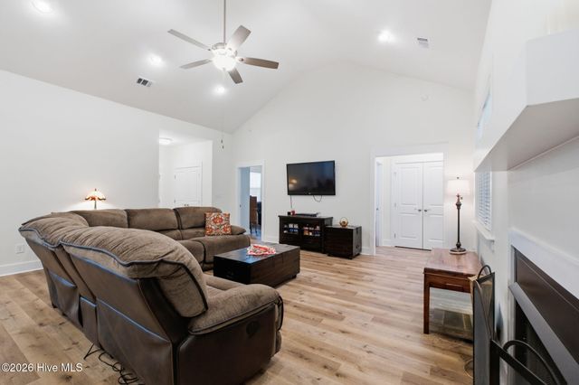6881 Hinton Woods Drive, Harlem, GA 30814