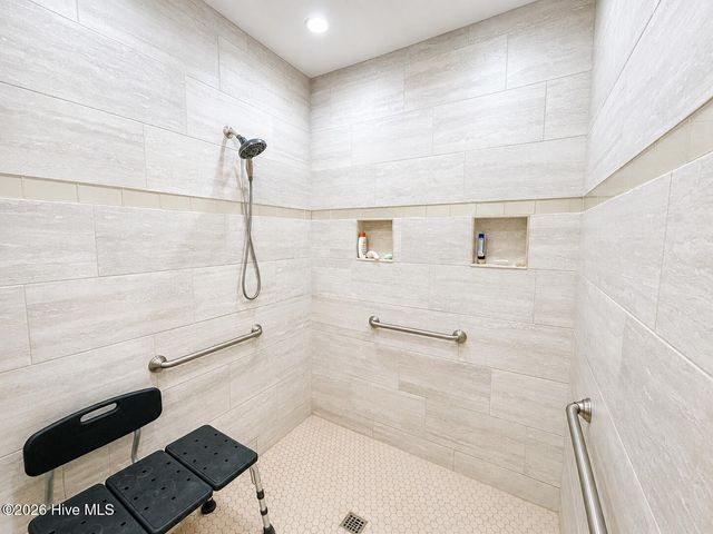 6881 Hinton Woods Drive, Harlem, GA 30814