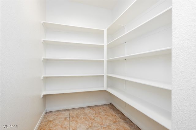 8620 Vivid Violet Avenue, Las Vegas, NV 89143