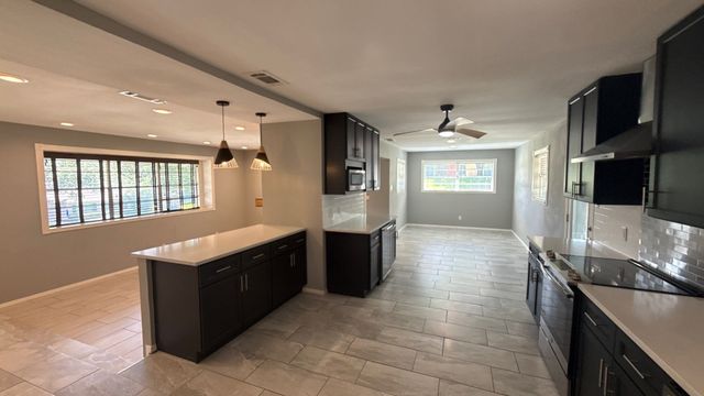 6609 Genoa Road, Fort Worth, TX 76116