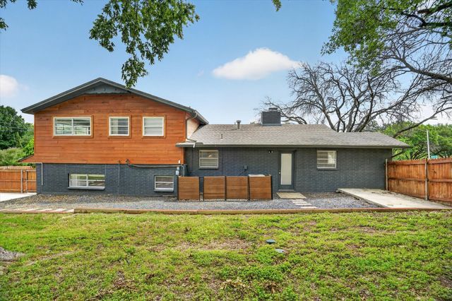 6609 Genoa Road, Fort Worth, TX 76116