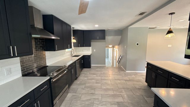 6609 Genoa Road, Fort Worth, TX 76116