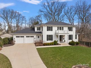 2725 Beechwood Drive, Grand Rapids, MI 49506