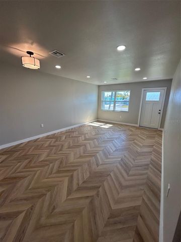 428 62ND STREET, Holmes Beach, FL 34217