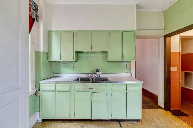 4134 Georgia Avenue, Cincinnati, OH 45223