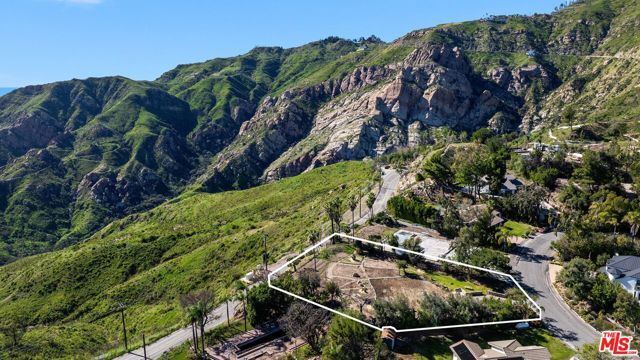 23424 W Moon Shadows Drive, Malibu, CA 90265