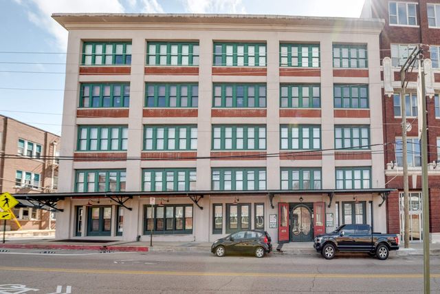 408 S Front St Apt 301, Memphis, TN 38103