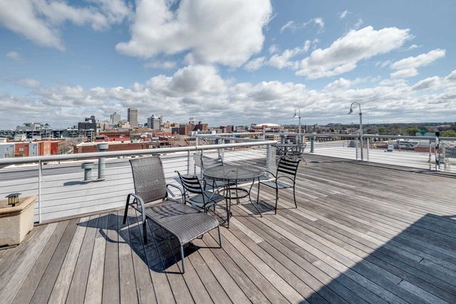 408 S Front St Apt 301, Memphis, TN 38103