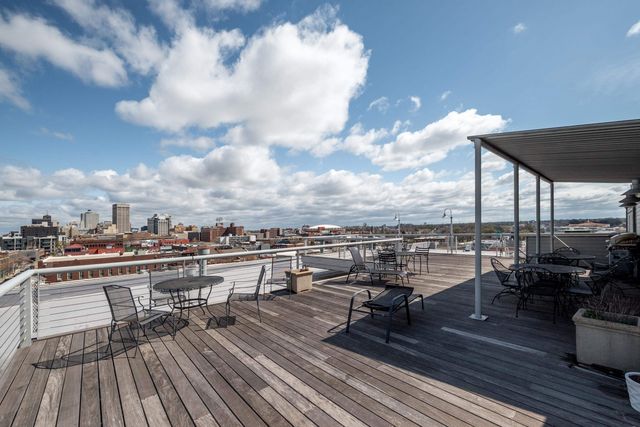 408 S Front St Apt 301, Memphis, TN 38103