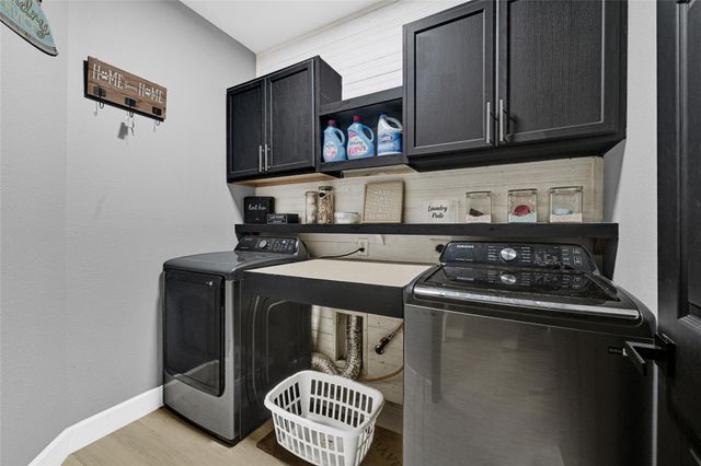 1565 Segovia Drive, League City, TX 77573