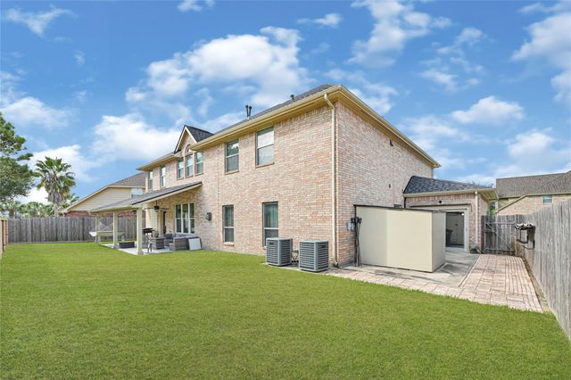 1565 Segovia Drive, League City, TX 77573