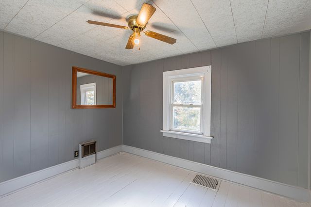 24592 2235 North Avenue, Princeton, IL 61356