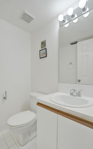 15620 Canterbury Court, Davie, FL 33331