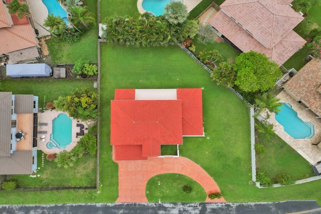 15620 Canterbury Court, Davie, FL 33331