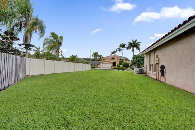 15620 Canterbury Court, Davie, FL 33331
