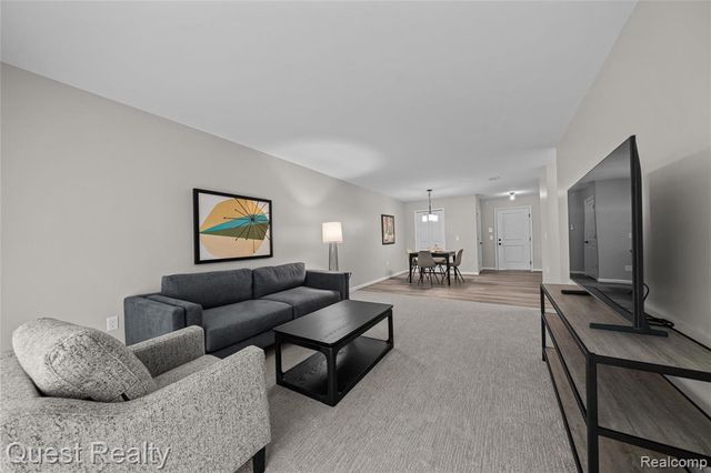 39021 Prentiss Street 303, Harrison Twp, MI 48045