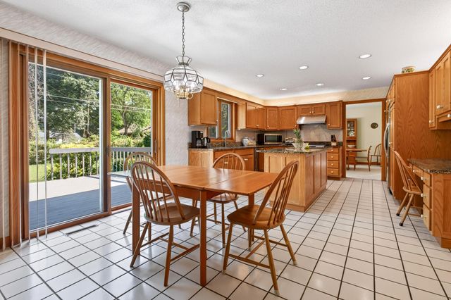 1327 Mulberry Lane, St. Joseph, MI 49085
