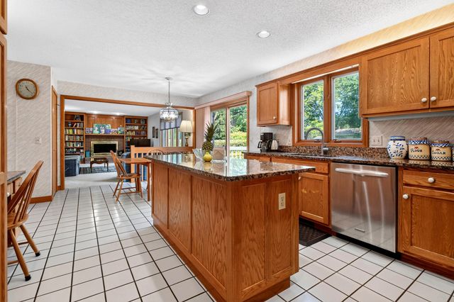 1327 Mulberry Lane, St. Joseph, MI 49085