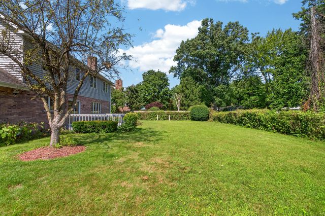 1327 Mulberry Lane, St. Joseph, MI 49085