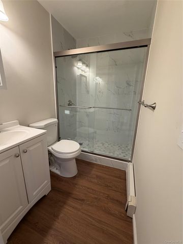 502 Harbor View Court, Beacon, NY 12508