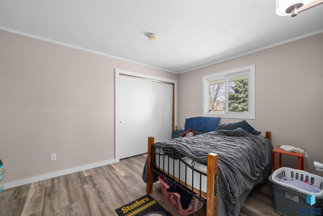 26470 484th Ave Avenue, Valley Springs, SD 57068