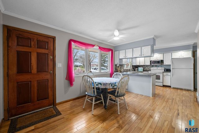 26470 484th Ave Avenue, Valley Springs, SD 57068