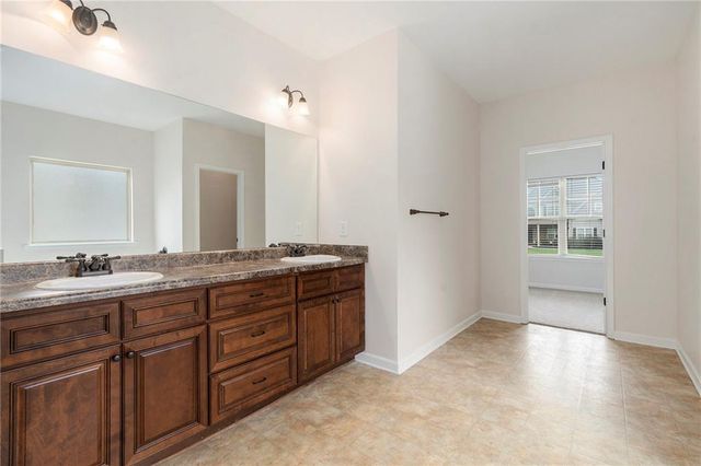 325 Ivy Lane, Senoia, GA 30276