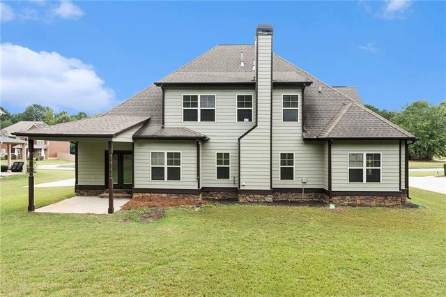 325 Ivy Lane, Senoia, GA 30276