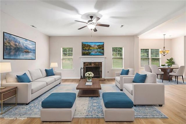 325 Ivy Lane, Senoia, GA 30276